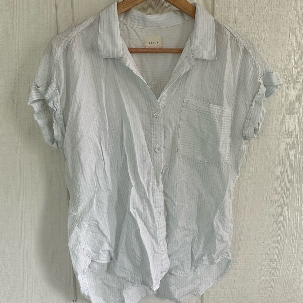 Id:23 White & Blue Short Sleeve Button-Up Shirt